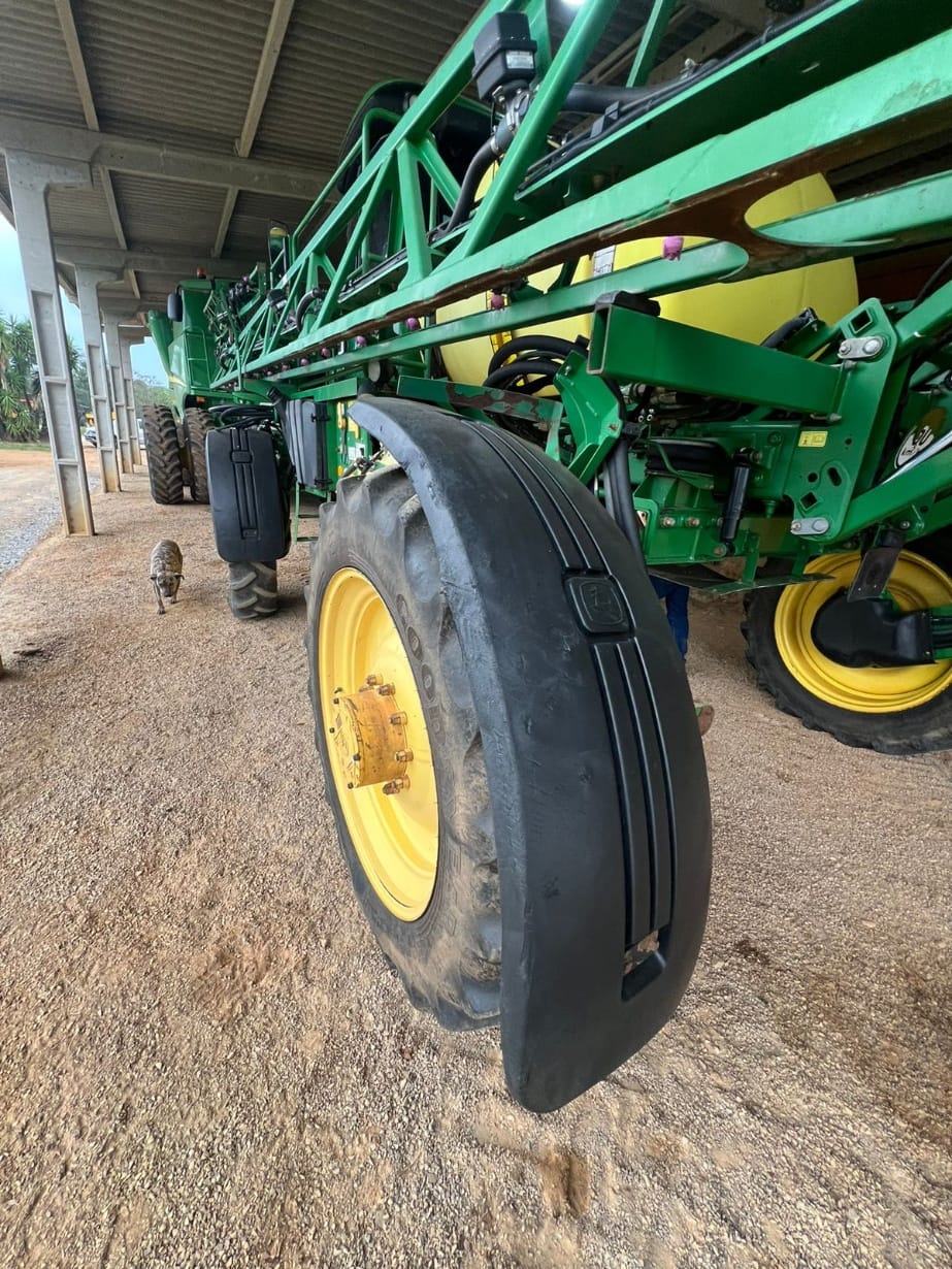 Pulverizador Autopropelido John Deere 4630 2014 - Imagem 6