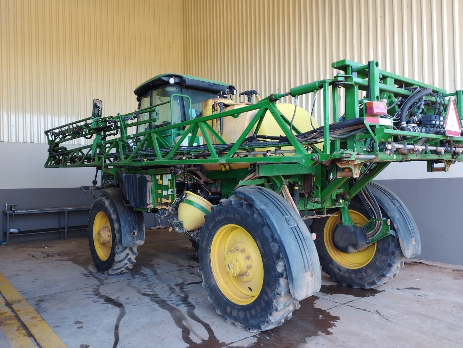 Pulverizador Autopropelido John Deere 4630 2016 - Imagem 5
