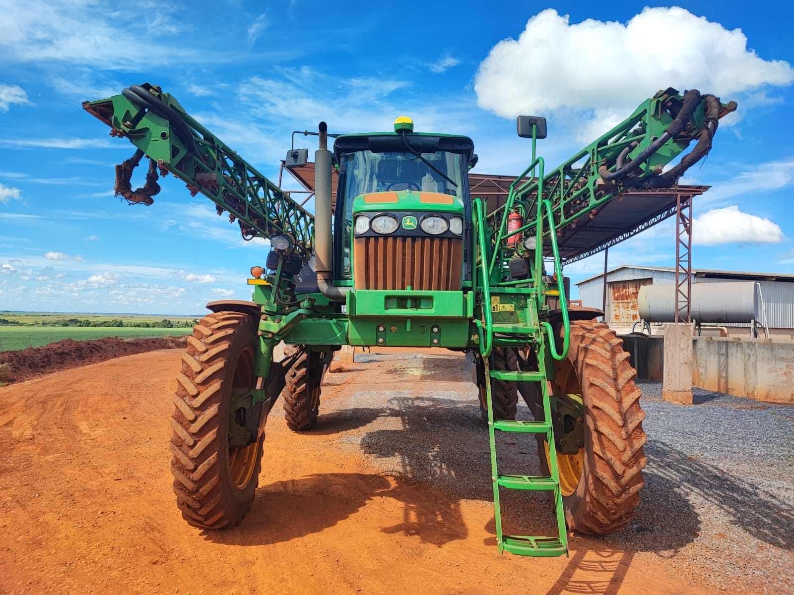 Pulverizador Autopropelido John Deere 4730 2014 - Imagem 3