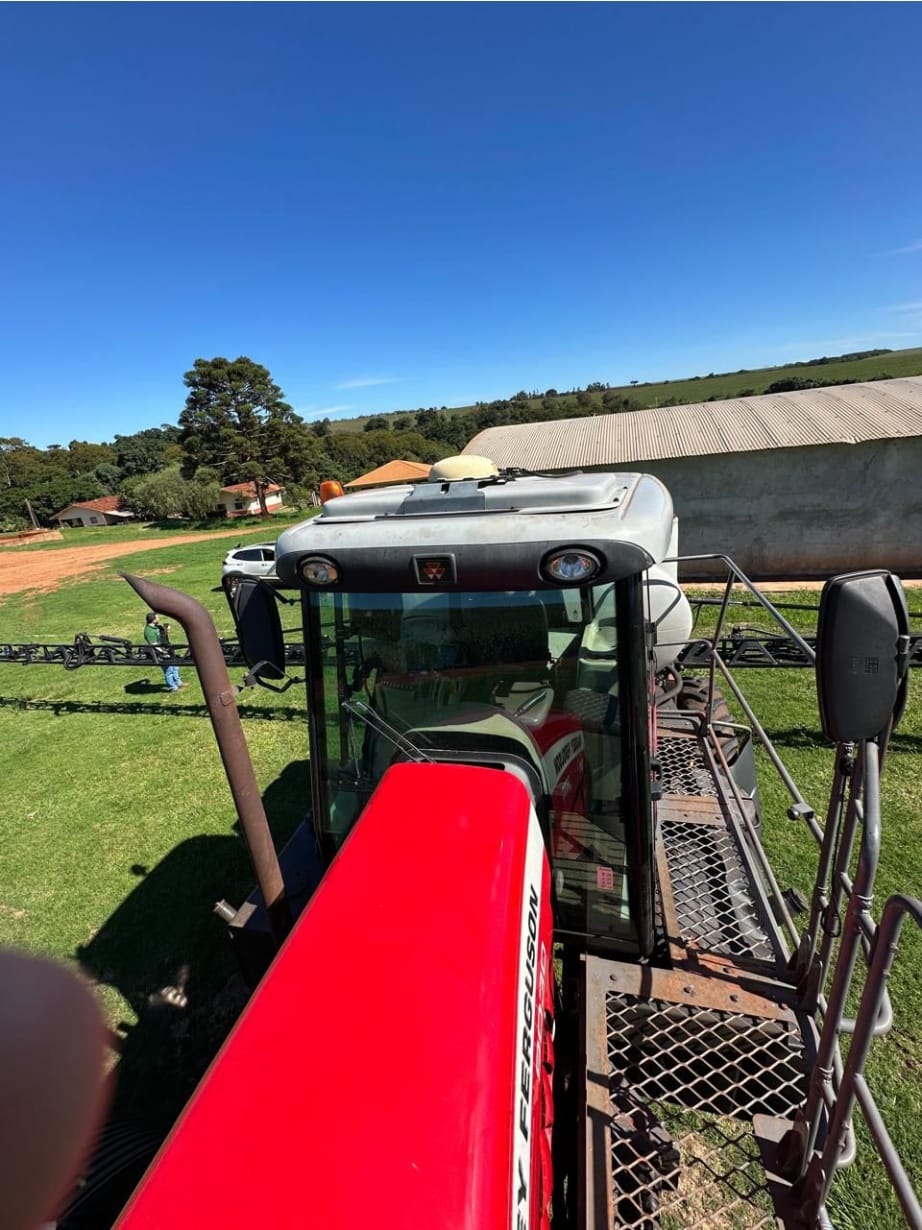 Pulverizador Autopropelido Massey Ferguson MF 9030 2015 - Imagem 11