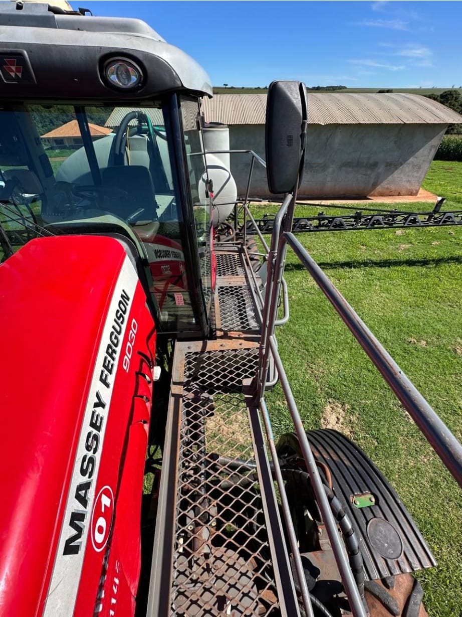 Pulverizador Autopropelido Massey Ferguson MF 9030 2015 - Imagem 12