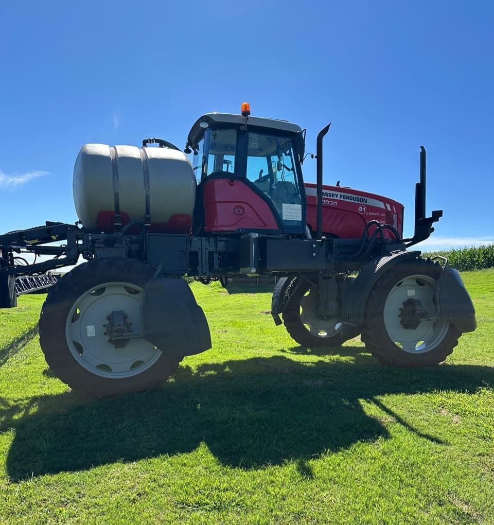 Pulverizador Autopropelido Massey Ferguson MF 9030 2015 - Imagem 14