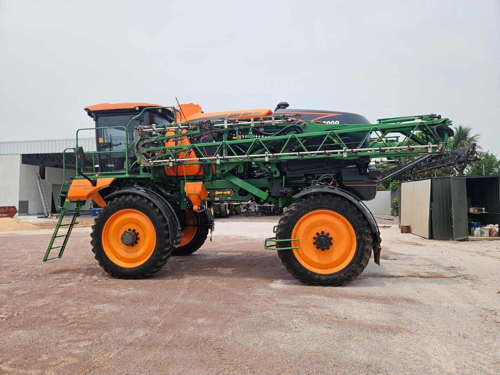 Pulverizador Autopropelido Stara Imperador 3000 2021 - Imagem 7