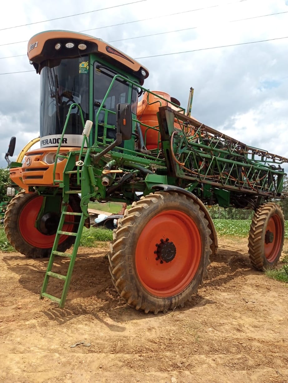 Pulverizador Autopropelido Stara IMPERADOR 3100 2015 - Imagem 1