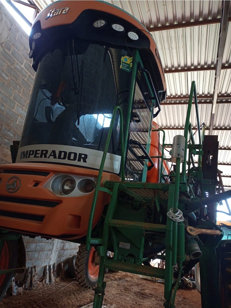 Pulverizador Autopropelido Stara IMPERADOR 3100 2015 - Imagem 10