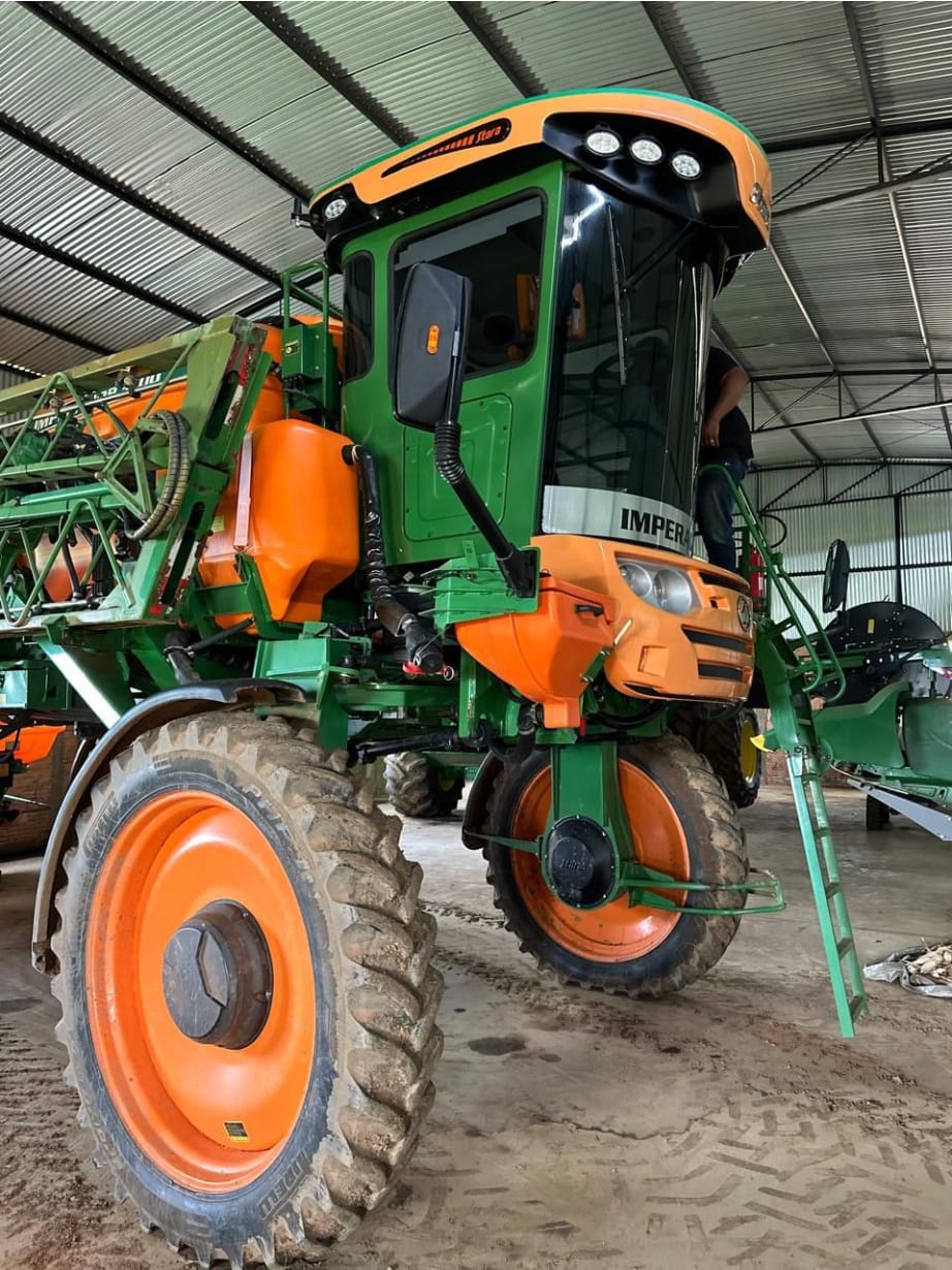 Pulverizador Autopropelido Stara IMPERADOR 3100 2018 - Imagem 2