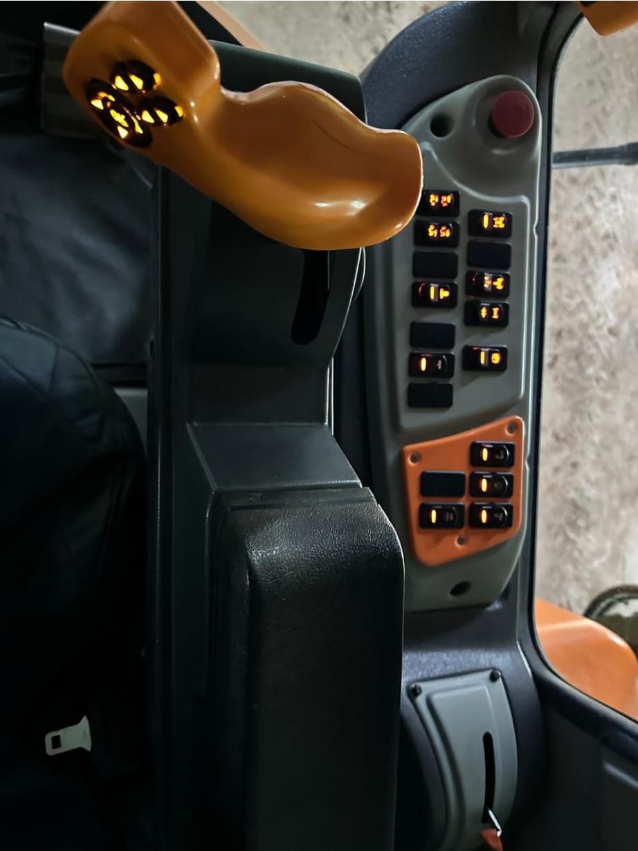 Pulverizador Autopropelido Stara IMPERADOR 3100 2018 - Imagem 10