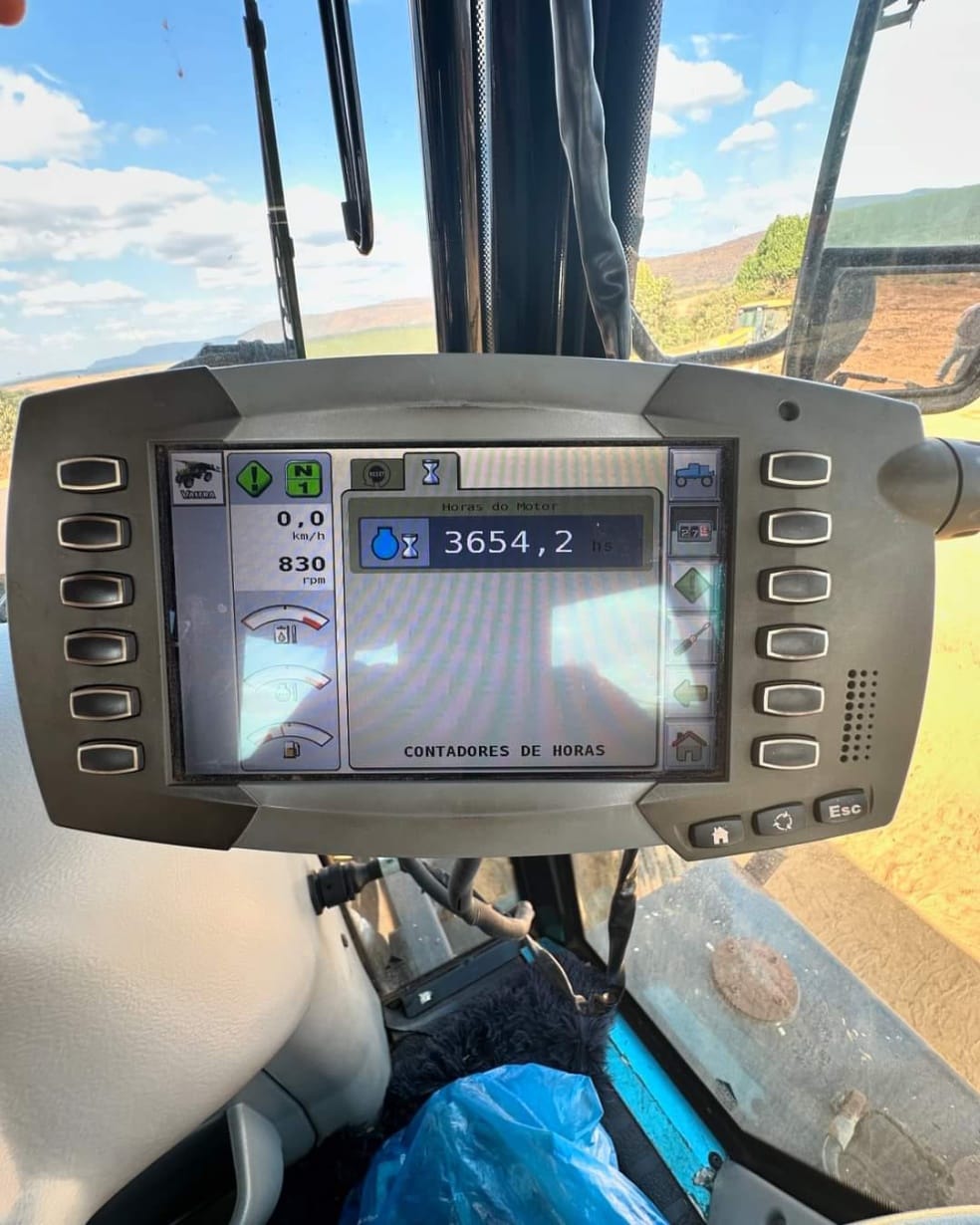 Pulverizador Autopropelido Valtra BS 3020 2016 - Imagem 7