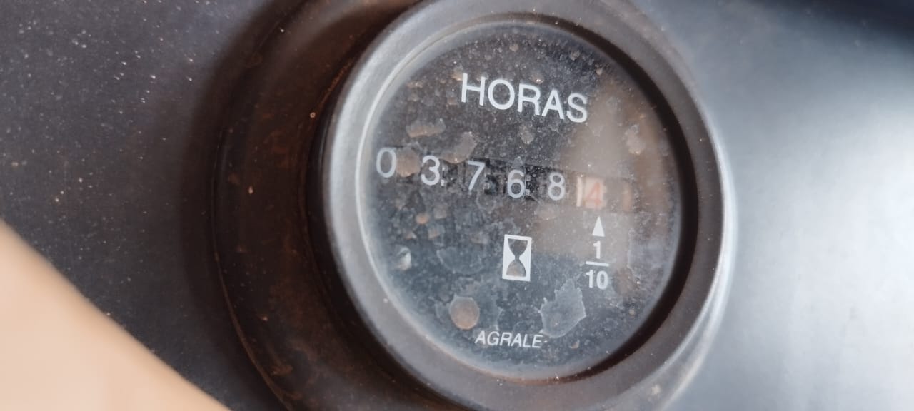 Trator agrícola Agrale 4100 2009 - Imagem 12