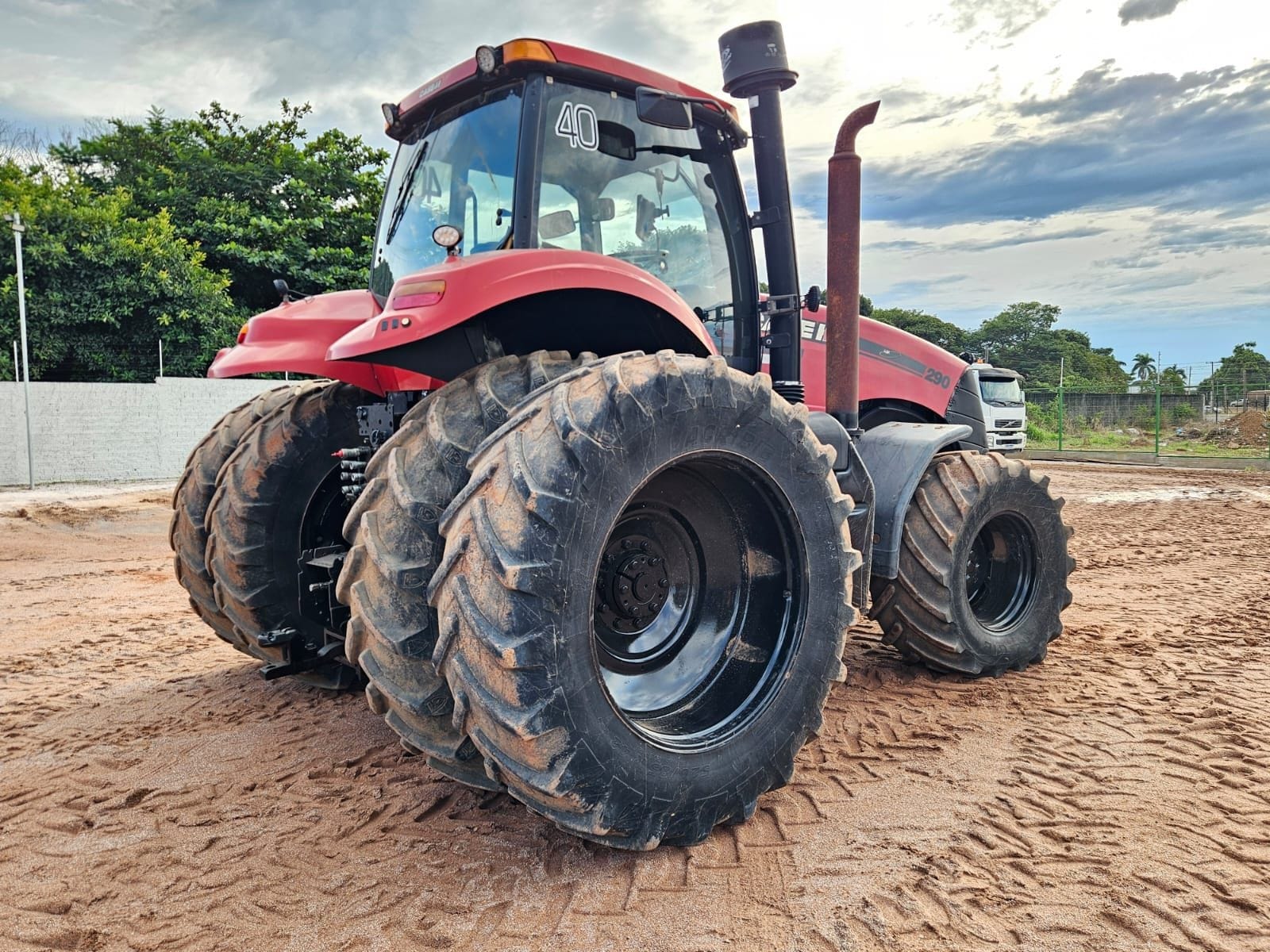 Trator agrícola Case magnum 290 2012 - Imagem 3