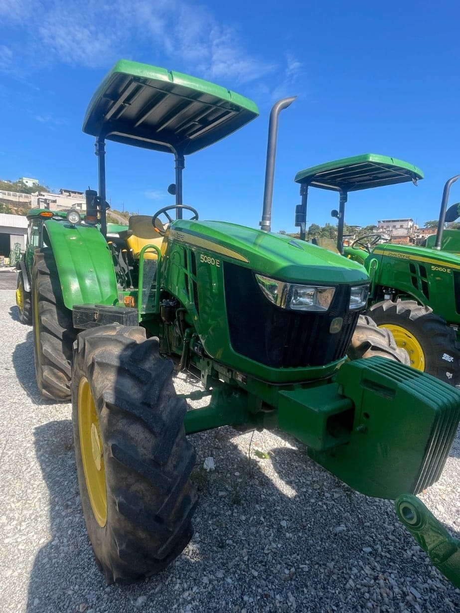 Trator agrícola John Deere 5080E 2023 - Imagem 2