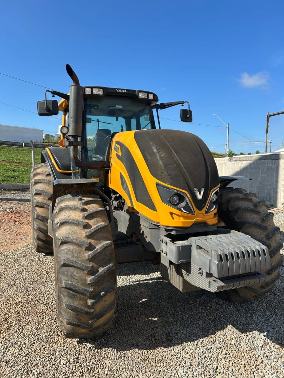 Trator agrícola Valtra BH 194 HiTech 2019 - Imagem 4