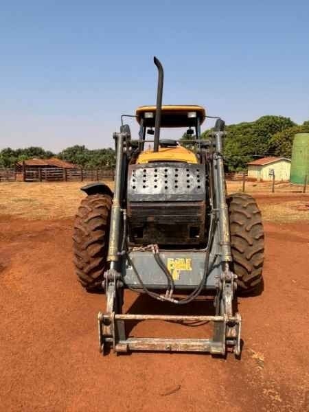 Trator agrícola Valtra Bm 125 2013 - Imagem 3