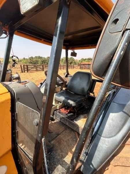 Trator agrícola Valtra Bm 125 2013 - Imagem 6