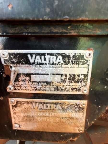 Trator agrícola Valtra Bm 125 2013 - Imagem 11