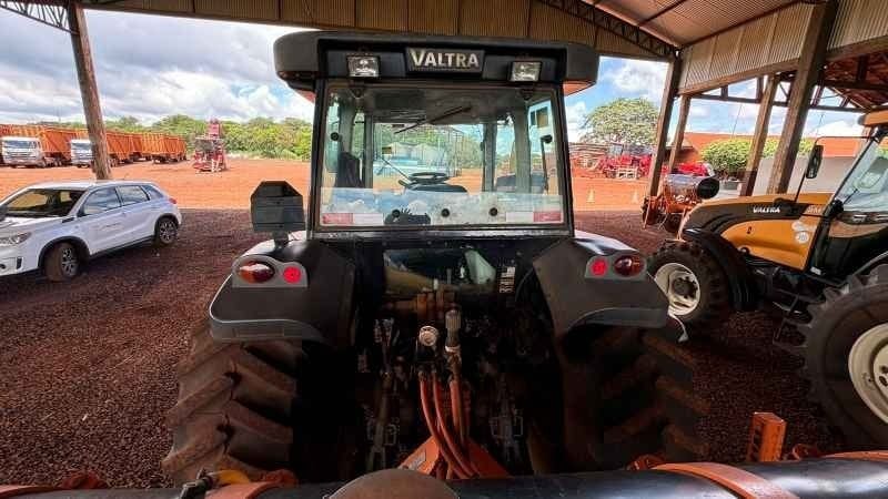 Trator agrícola Valtra Bm 125 2016 - Imagem 3