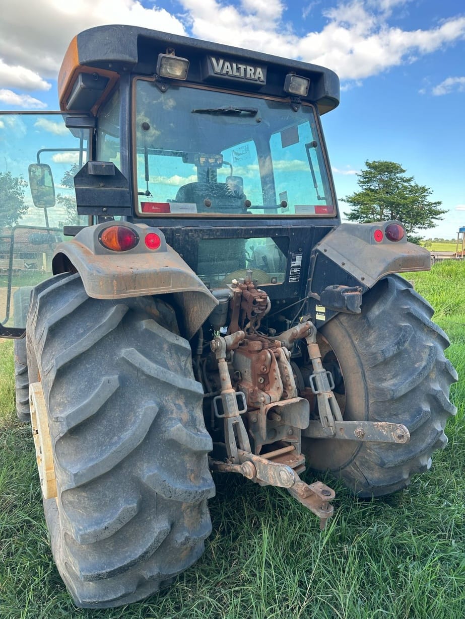 Trator agrícola Valtra Bm 125 2016 - Imagem 5