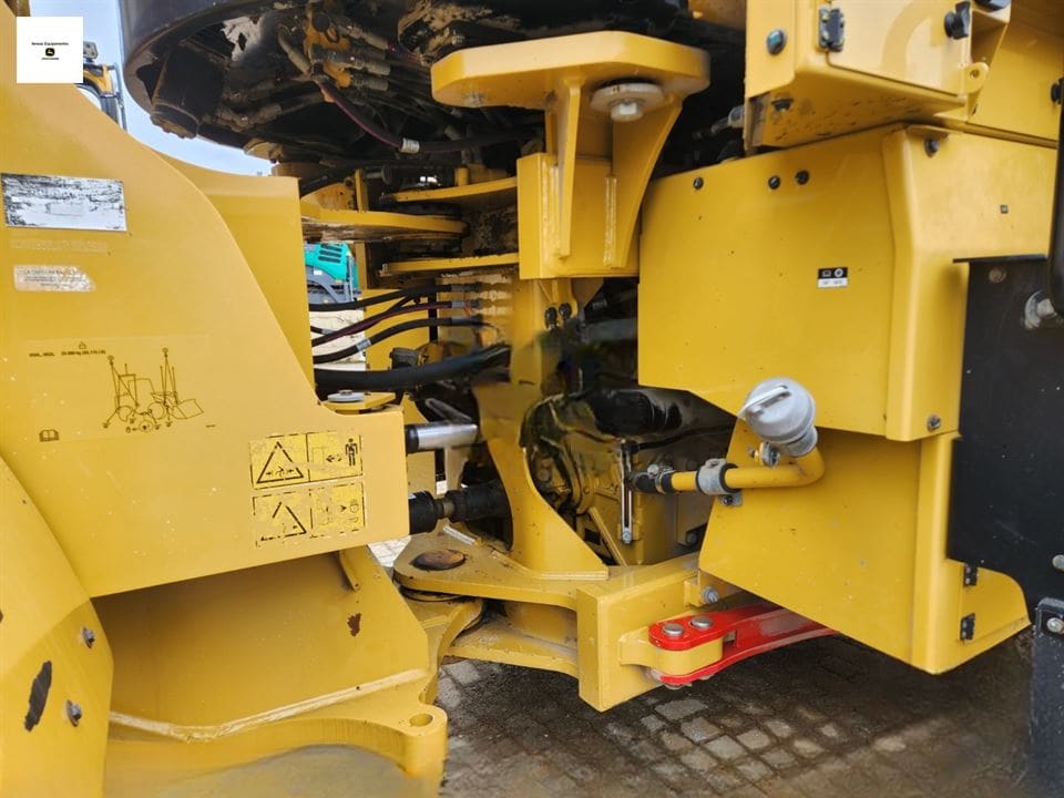 Pá Carregadeira Caterpillar 950L 2020 - Imagem 4