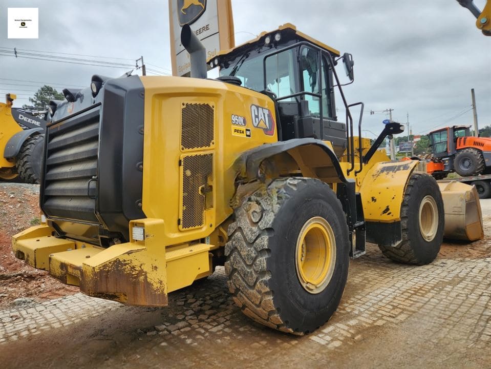 Pá Carregadeira Caterpillar 950L 2020 - Imagem 5
