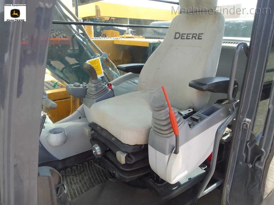 Escavadeira John Deere 130G 2022 - Imagem 2