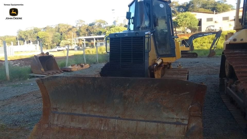 Trator de esteira John Deere 700J 2015 - Imagem 5