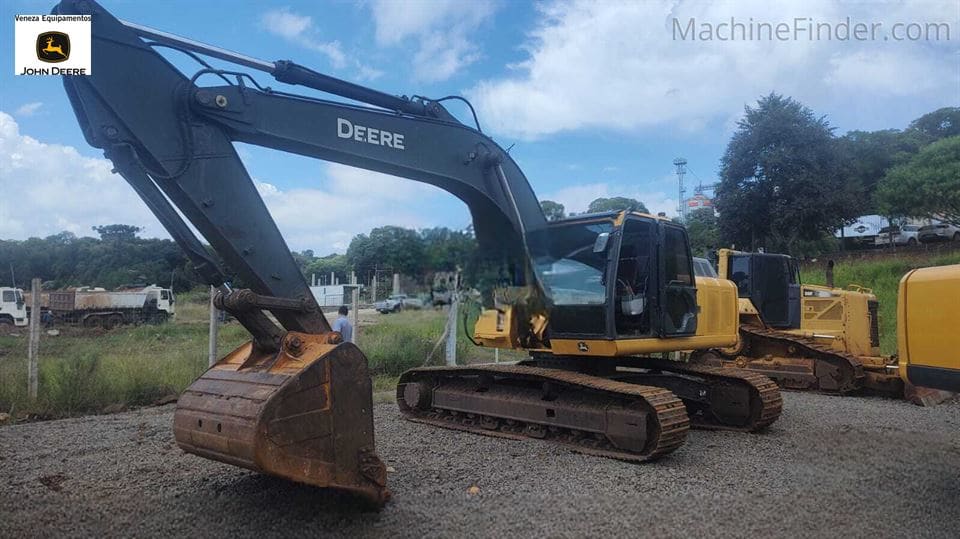 Escavadeira John Deere 250GLC 2021 - Imagem 4