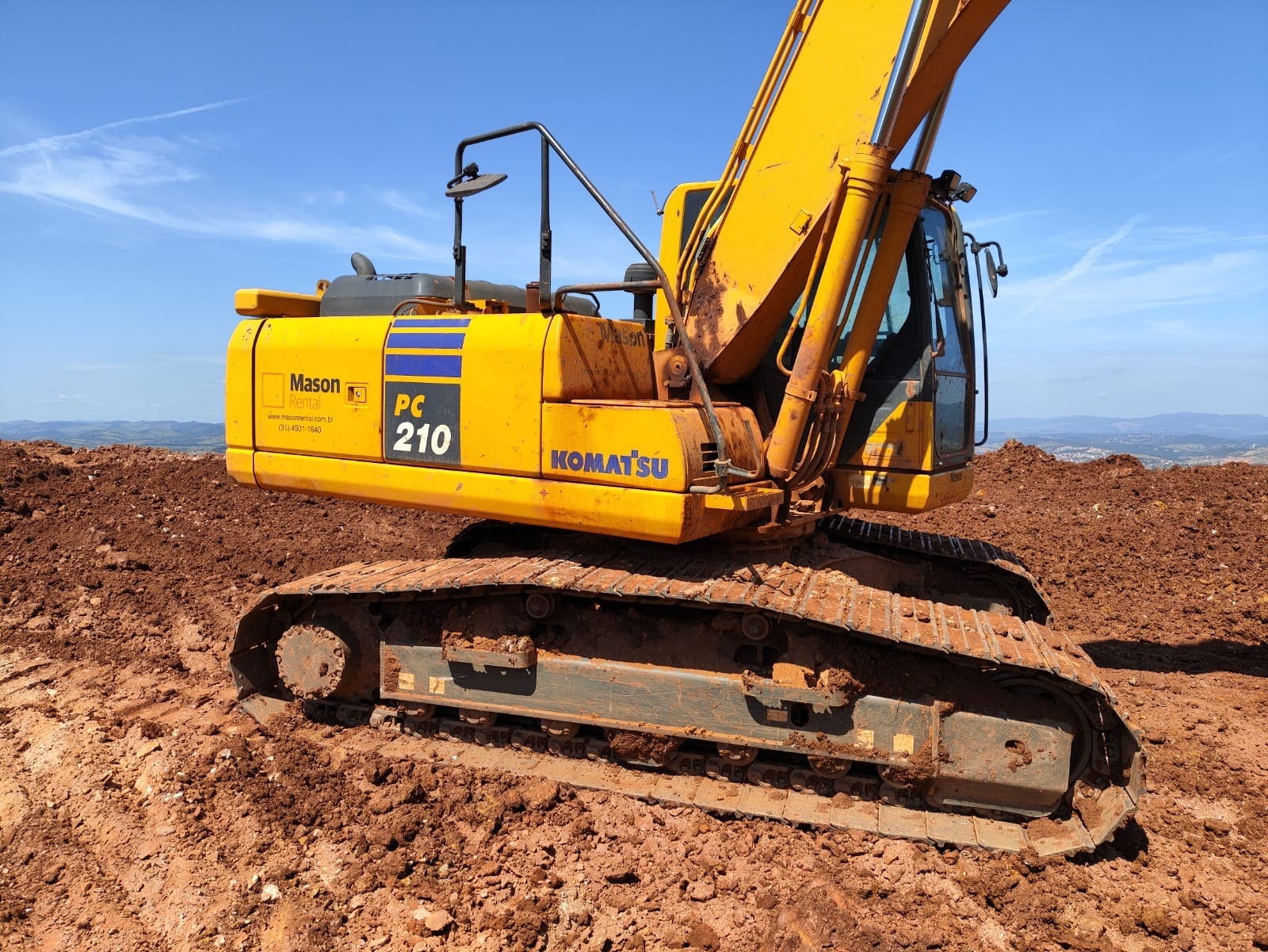 Escavadeira Komatsu PC210 2023 - Imagem 6