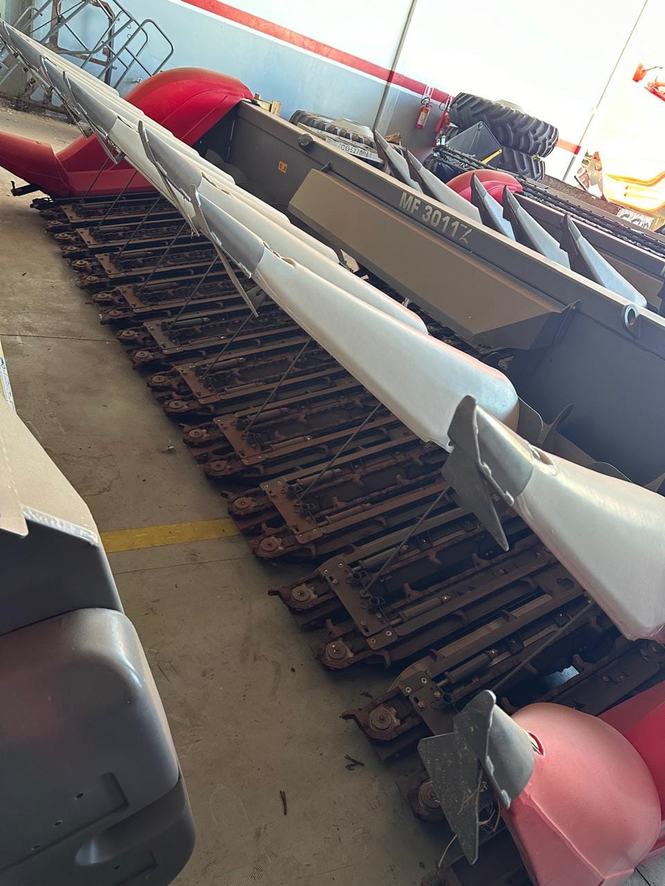 PLATAFORMA Massey Ferguson 3011 2022 - Imagem 2
