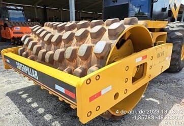 Rolo compactador CAT CP533E 2006 - Imagem 3