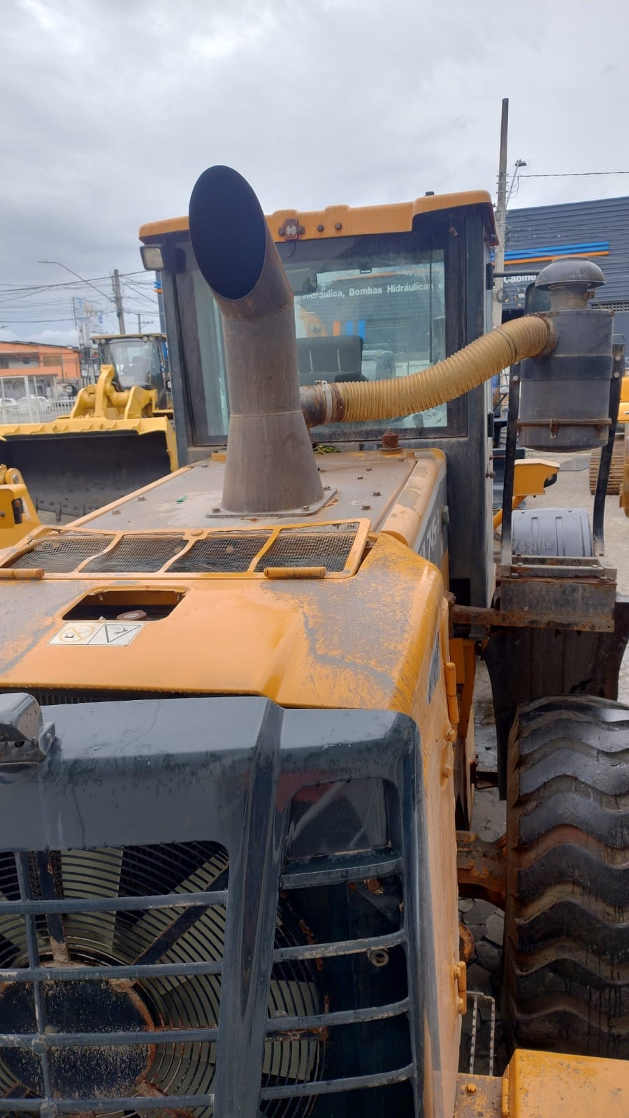 Pá Carregadeira Hyundai HL745-9SB 2023 - Imagem 1
