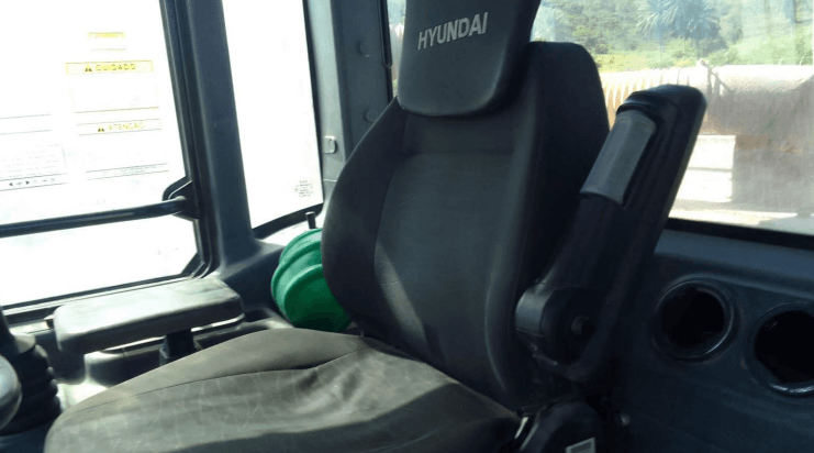 Pá Carregadeira Hyundai HL745-9SB 2023 - Imagem 2
