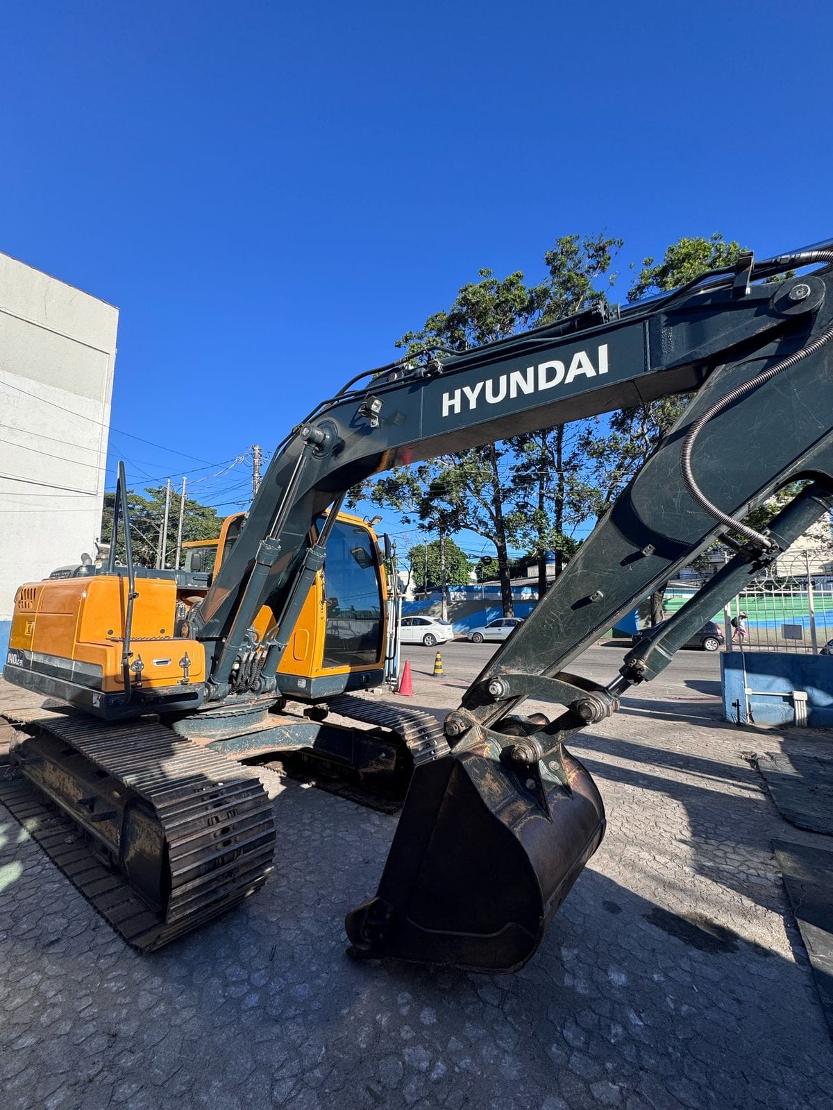 Escavadeira Hyundai R140LC-9 2022 - Imagem 5