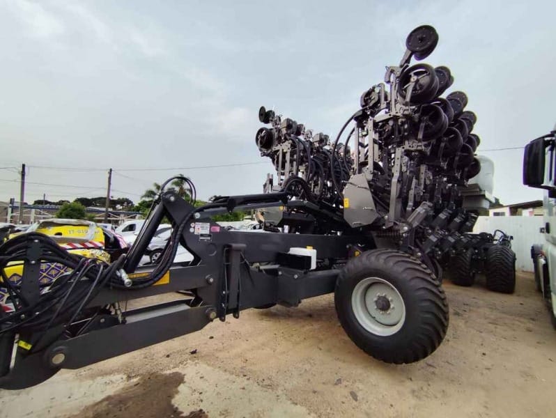 Plantadeira Massey Ferguson 24F 2023 - Imagem 2