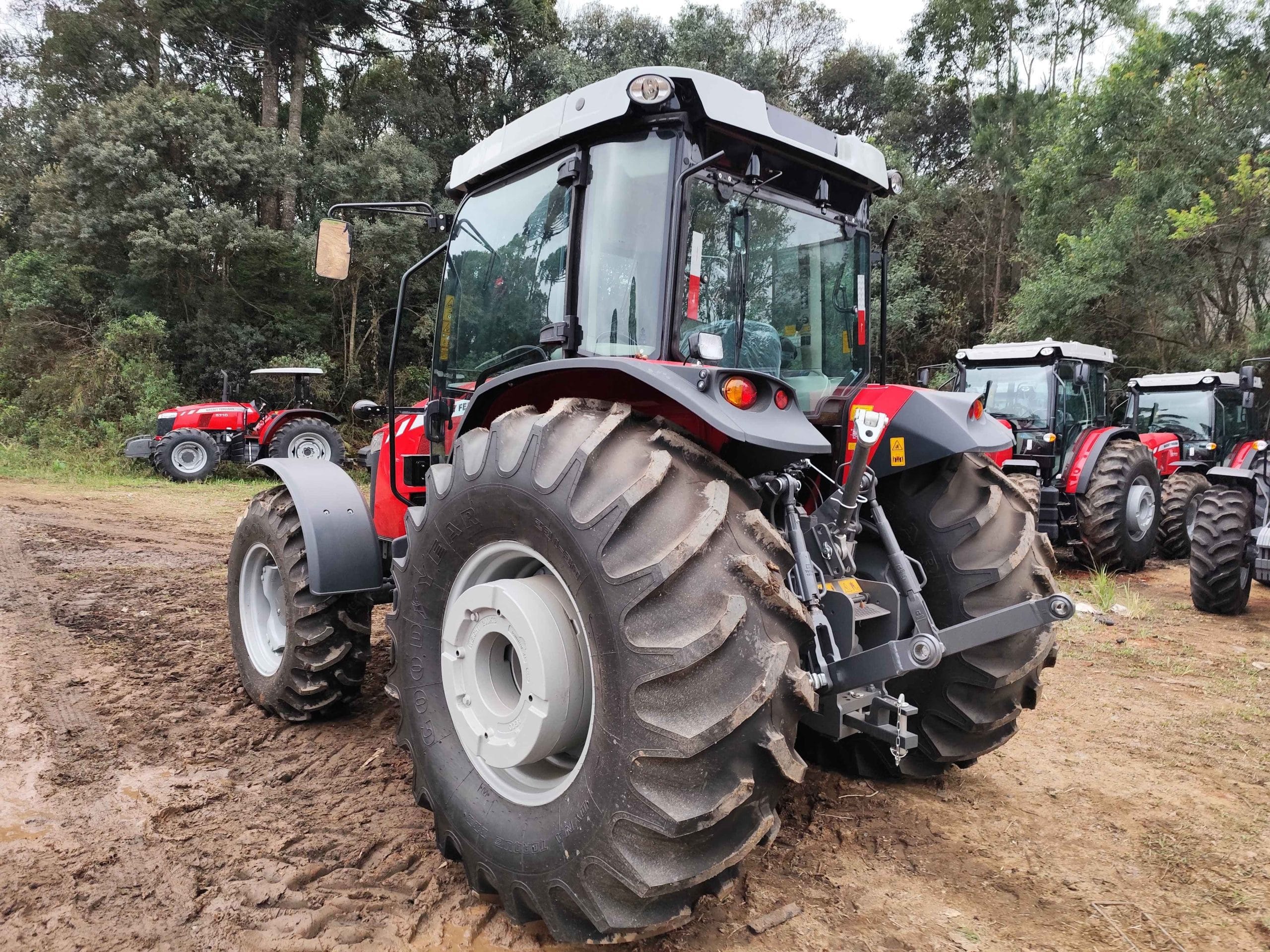 Trator agrícola Massey Ferguson MF 6713 4RM CAB 2023 - Imagem 9