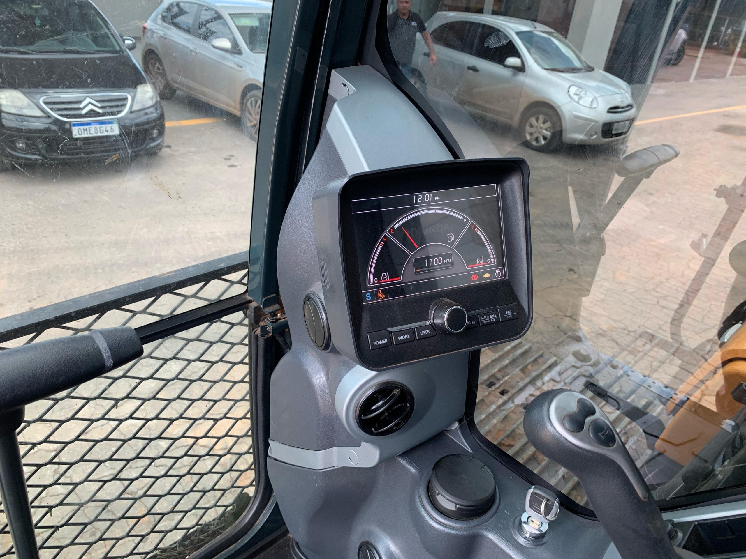 Escavadeira Hyundai R150 2024 - Imagem 4