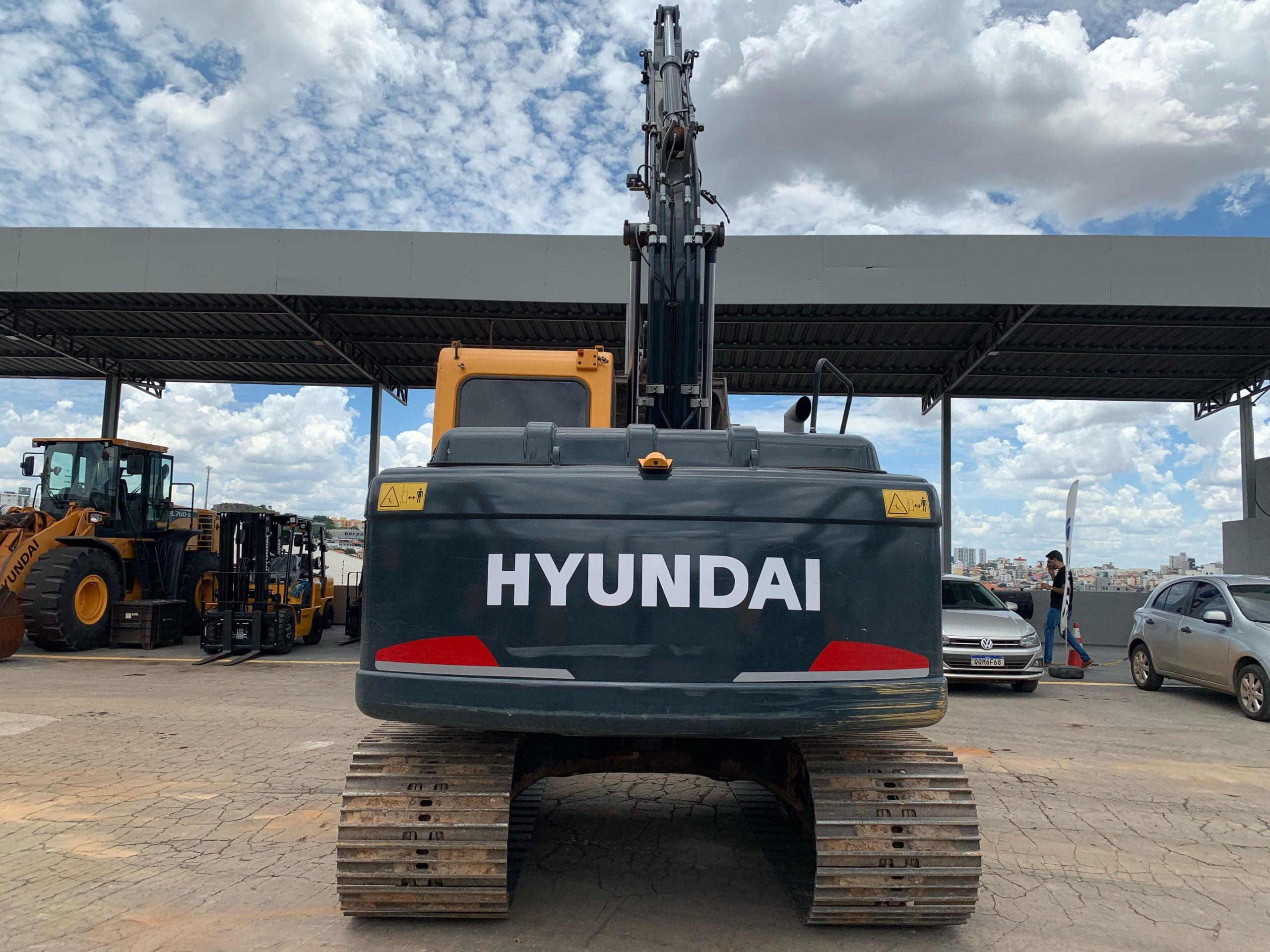 Escavadeira Hyundai R150 2024 - Imagem 8