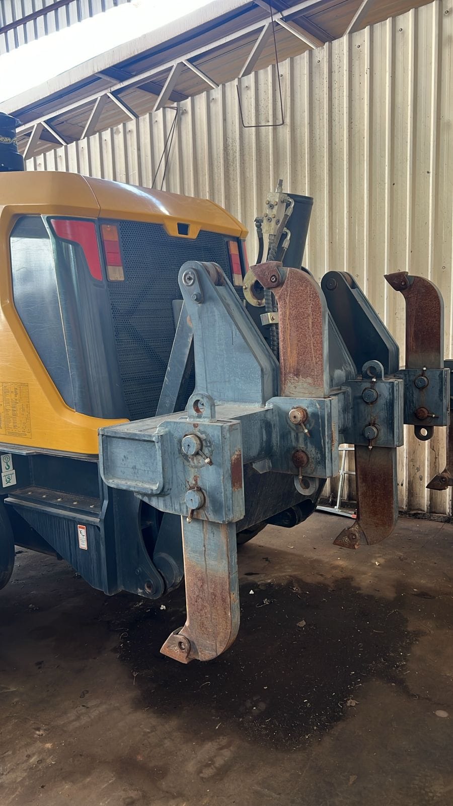 Motoniveladora Liugong 4180D 2023 - Imagem 3