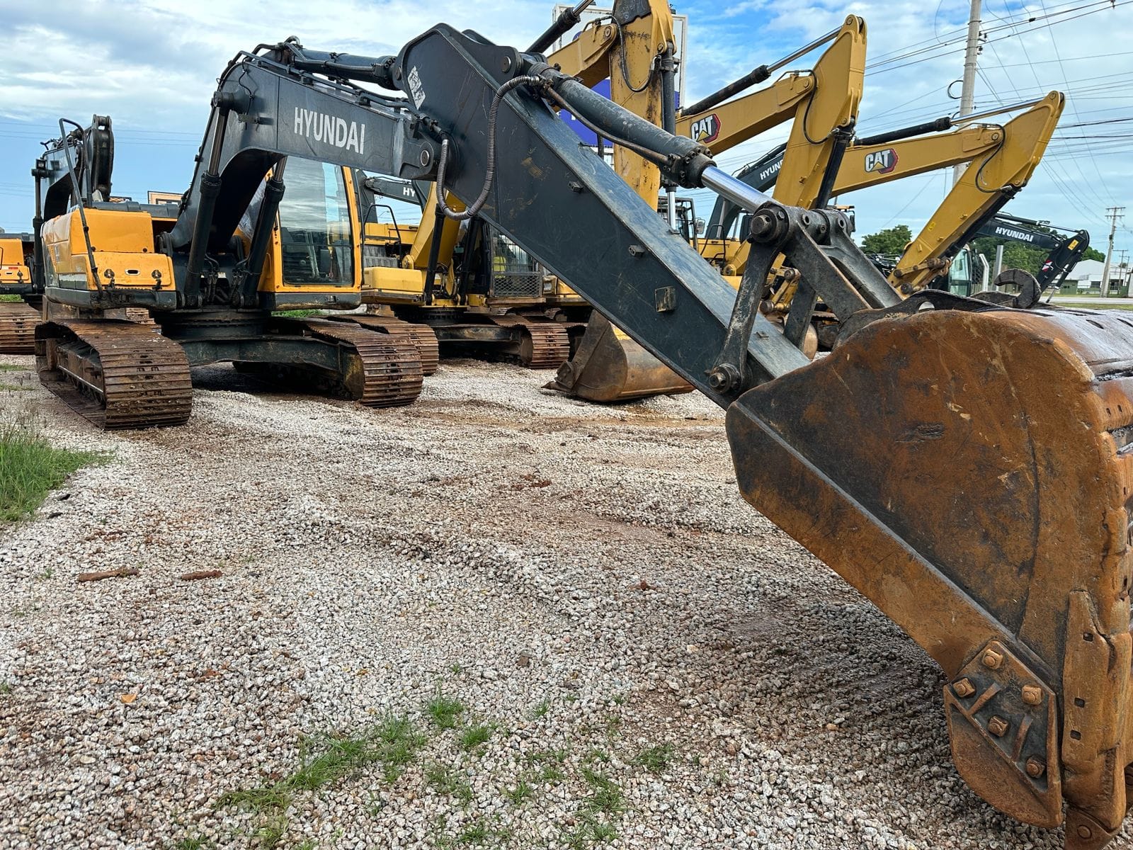 Escavadeira Hyundai R220LC-9 2020 - Imagem 4