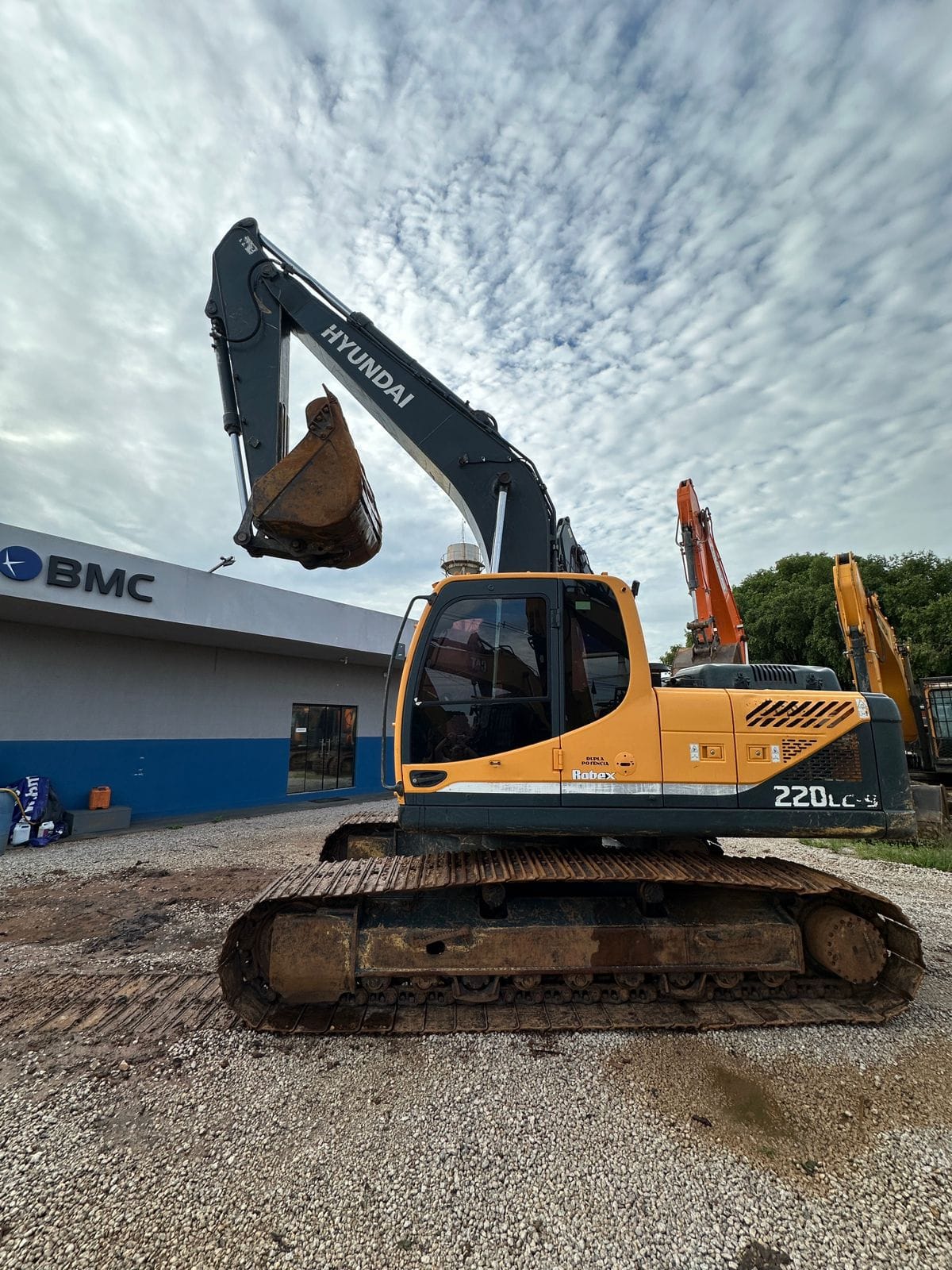 Escavadeira Hyundai R220LC-9 2020 - Imagem 5