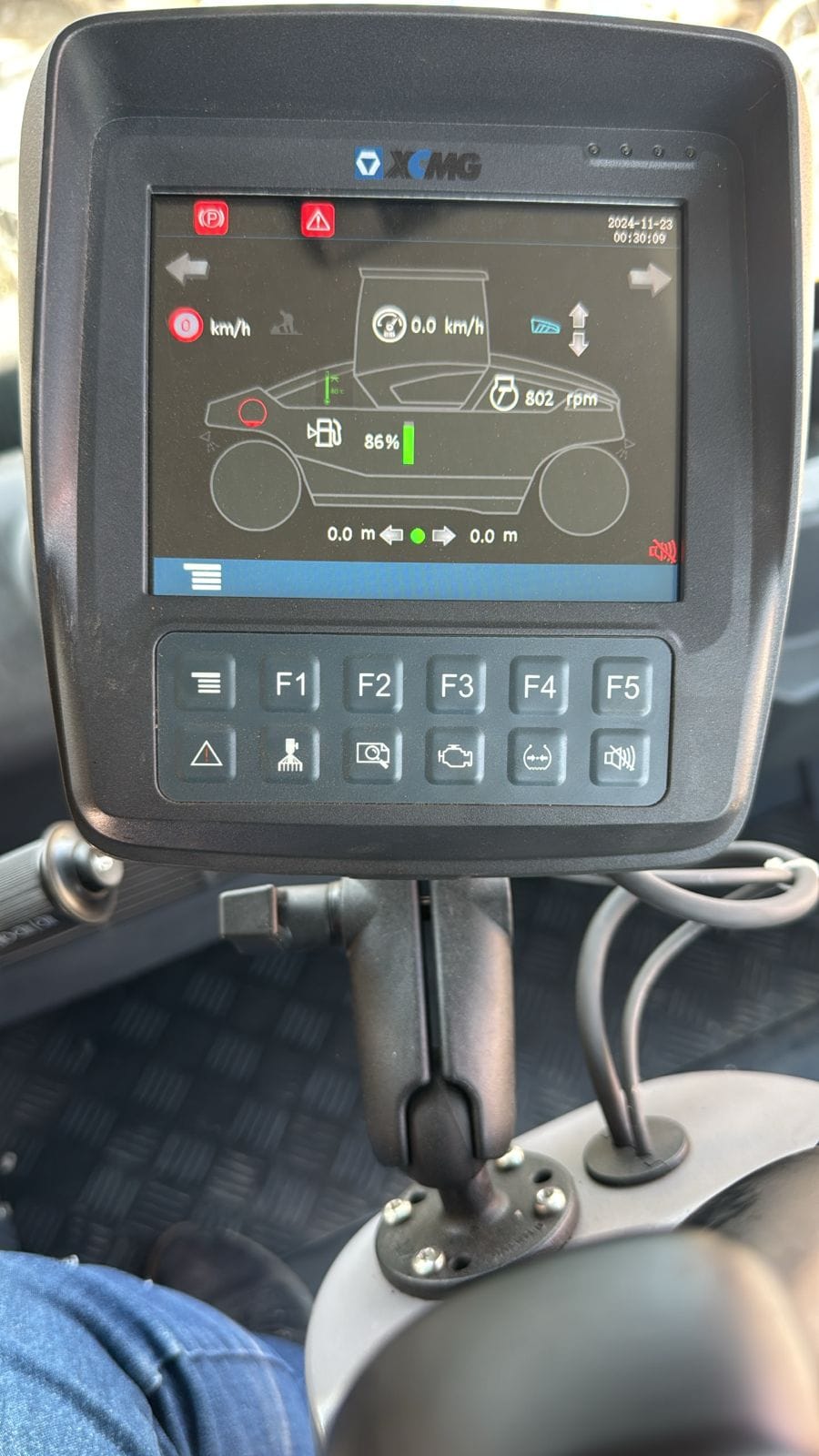 Rolo compactador XCMG XP265S 2024 - Imagem 3