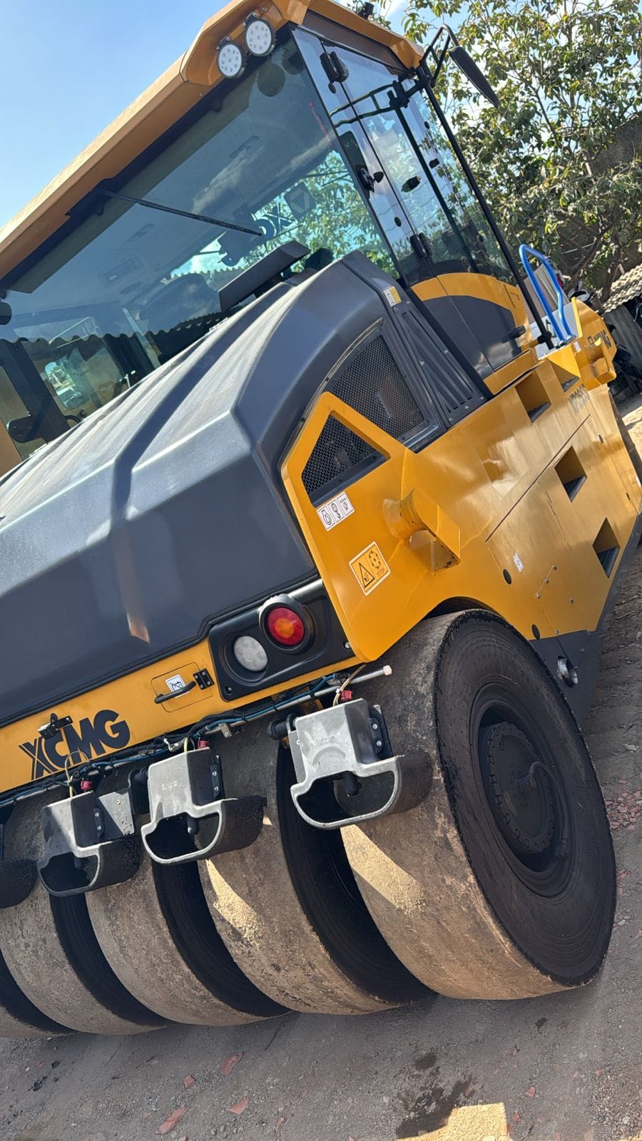 Rolo compactador XCMG XP265S 2024 - Imagem 5