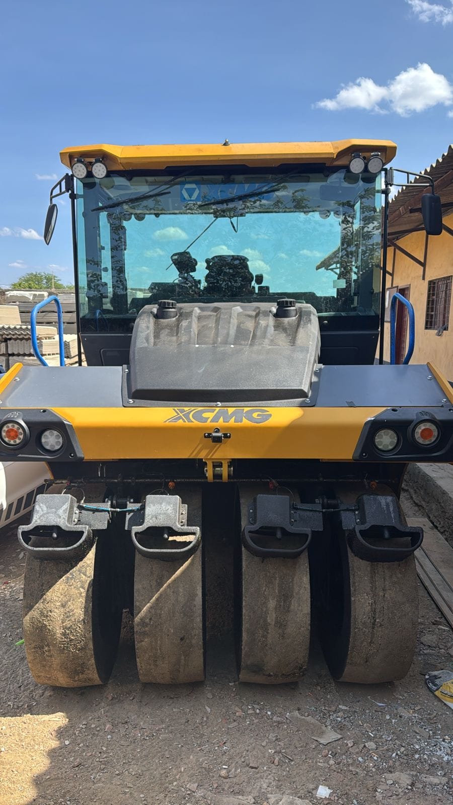 Rolo compactador XCMG XP265S 2024 - Imagem 6