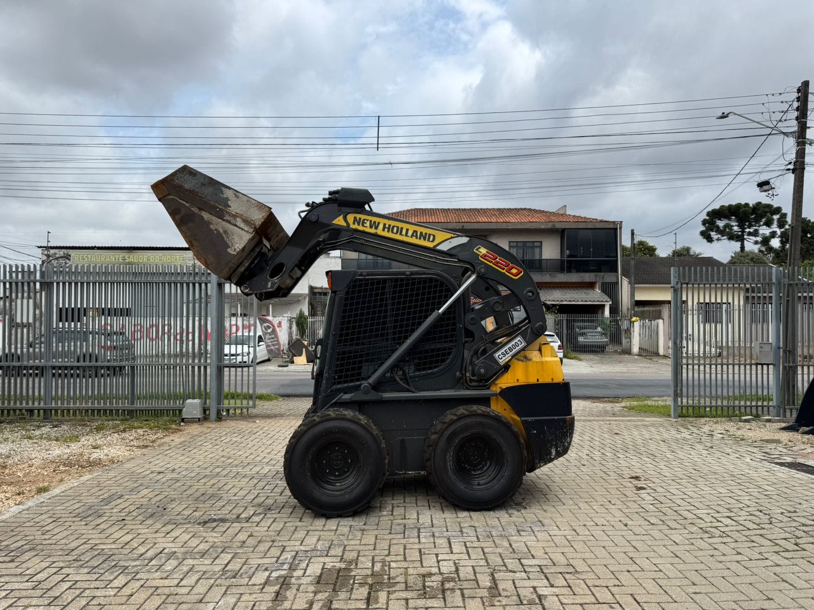 Outros New Holland L220 2020 - Imagem 4