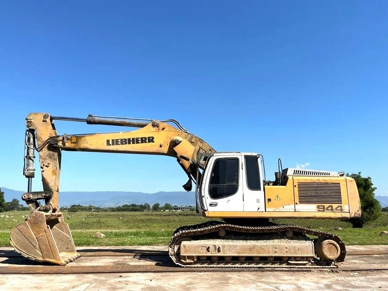 Escavadeira Liebherr R944C 2009 - Imagem 1