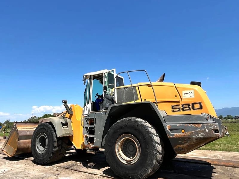 Pá Carregadeira Liebherr L580 2019 - Imagem 2