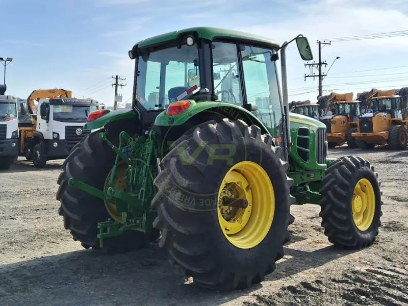 Trator agrícola John Deere 6125J 2022 - Imagem 2