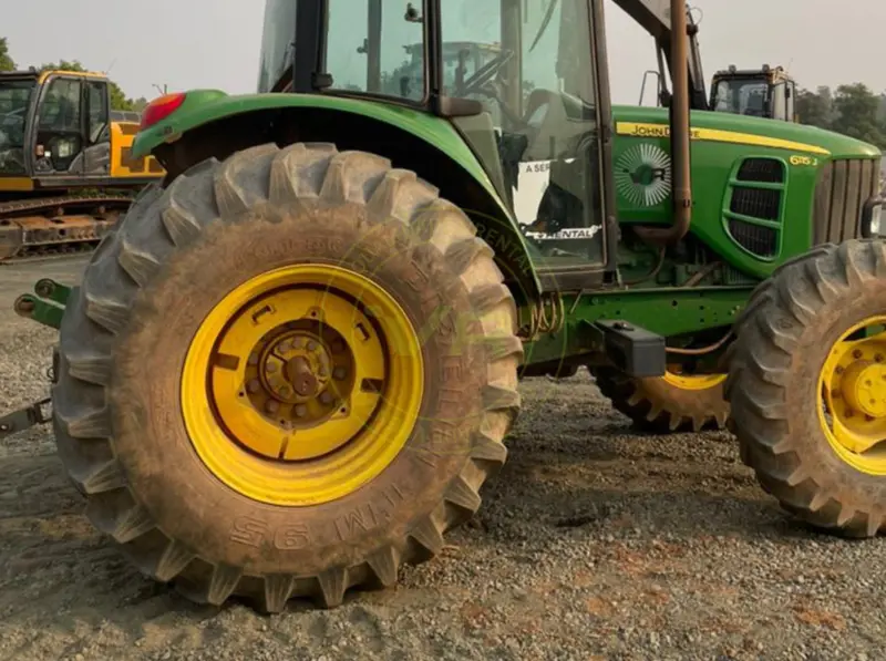 Trator agrícola John Deere 6115J 2022 - Imagem 1