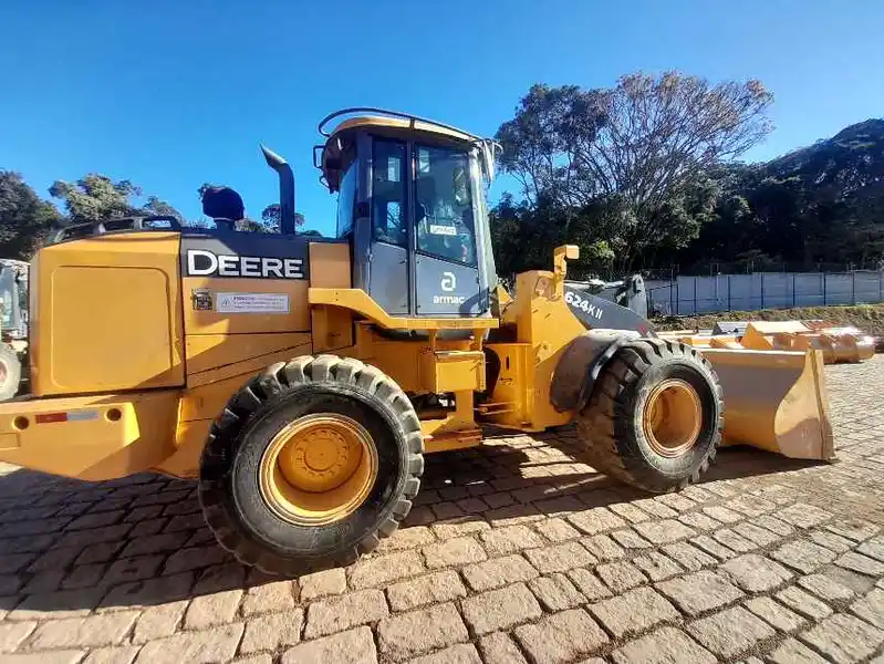 Pá Carregadeira John Deere 624K 2017 - Imagem 3