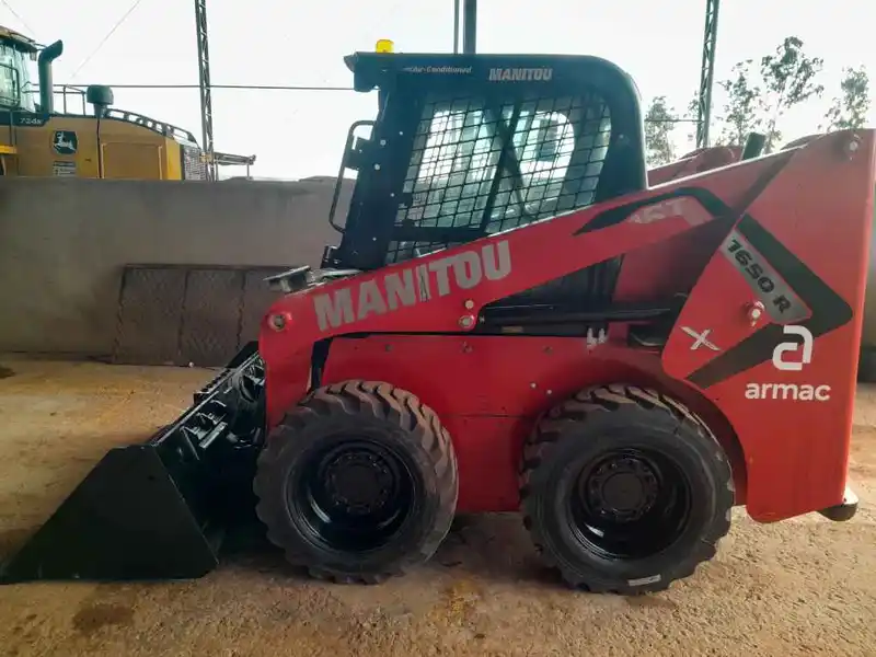 Mini Carregadeira Manitou 2022 2022 - Imagem 1