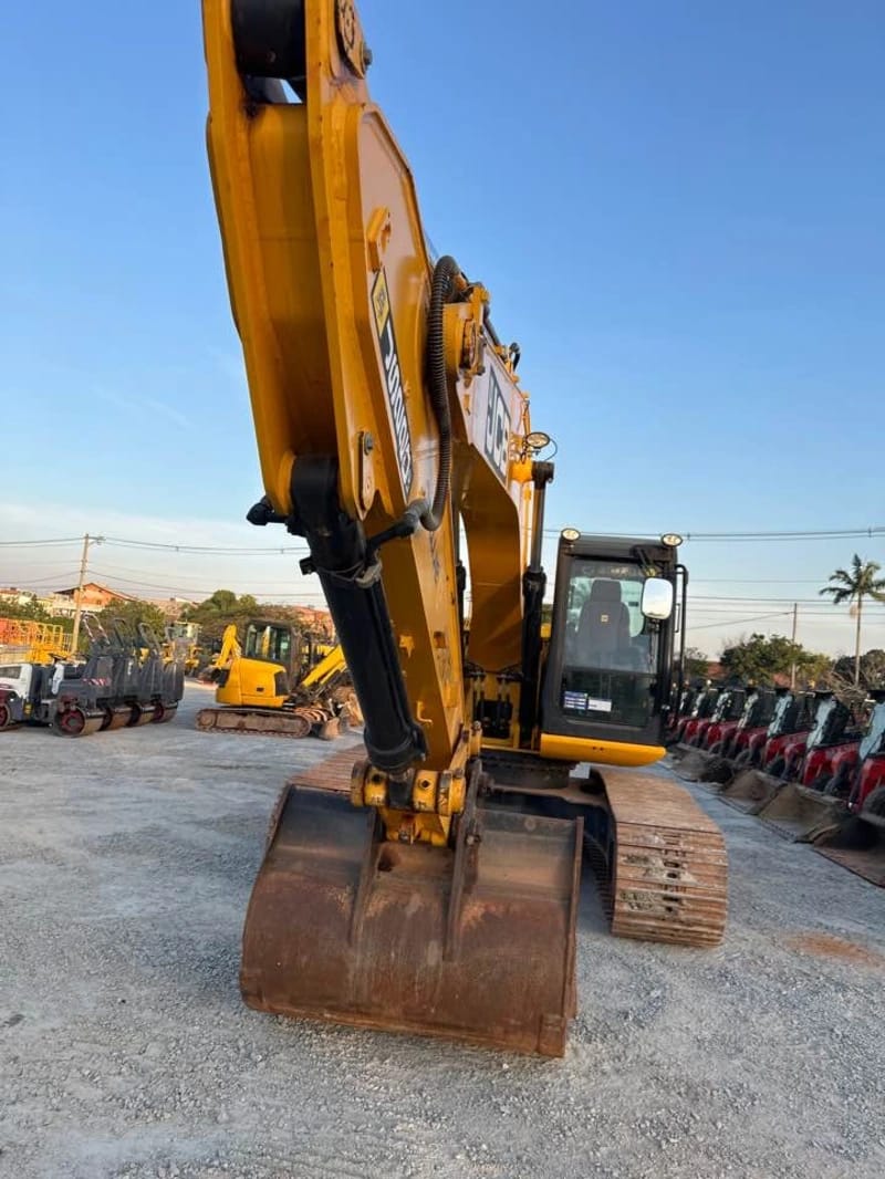 Escavadeira JCB JS200 LC 2022 - Imagem 5